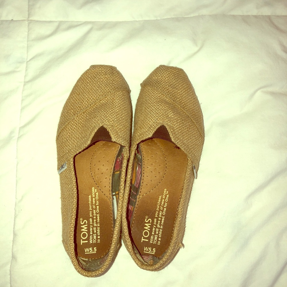Toms!